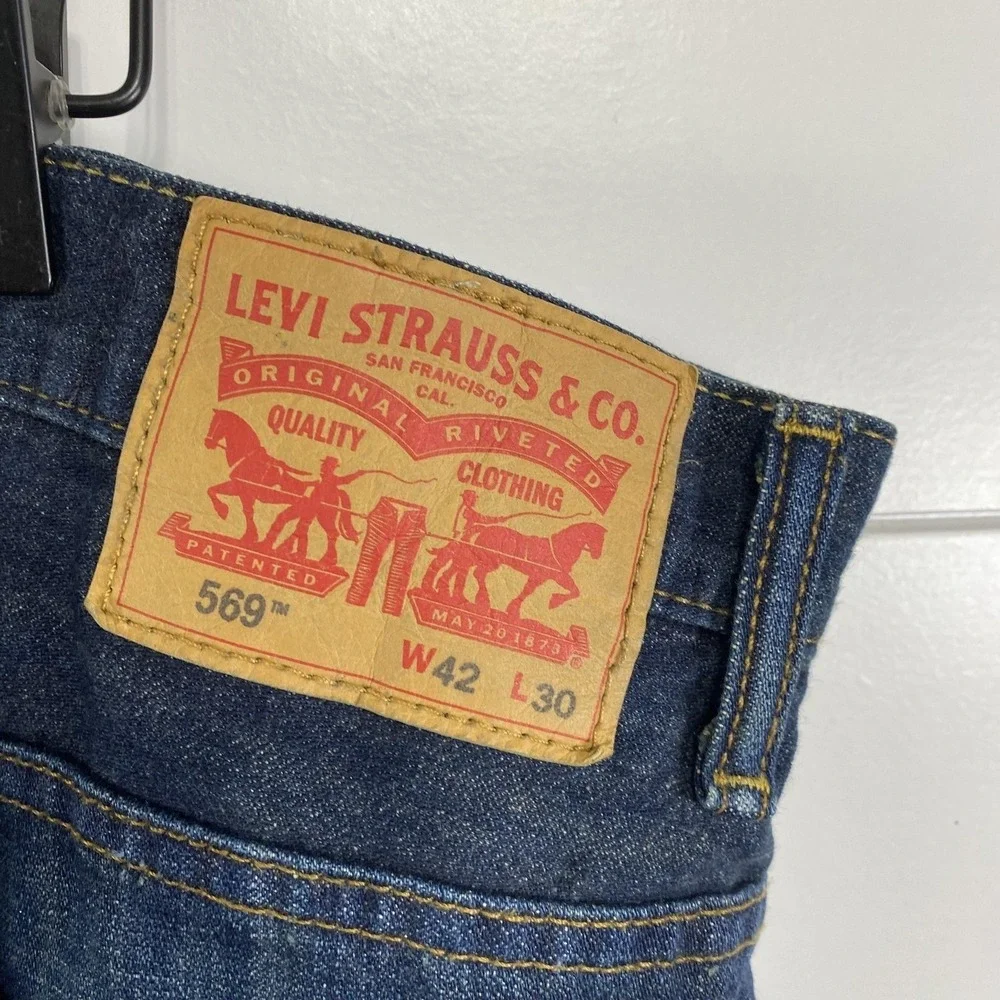 Levis‎ 569 Jeans Mens 42x30 Blue Denim Loose Straight Fit Distressed Dark Wash